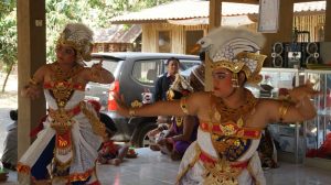 Potret Tari Bebila, Tarian Ceria dalam Hening Anak-Anak Kolok -Di Desa Bengkala, Kabupaten Buleleng, Bali, merupakat desa dengan potret yang unik.